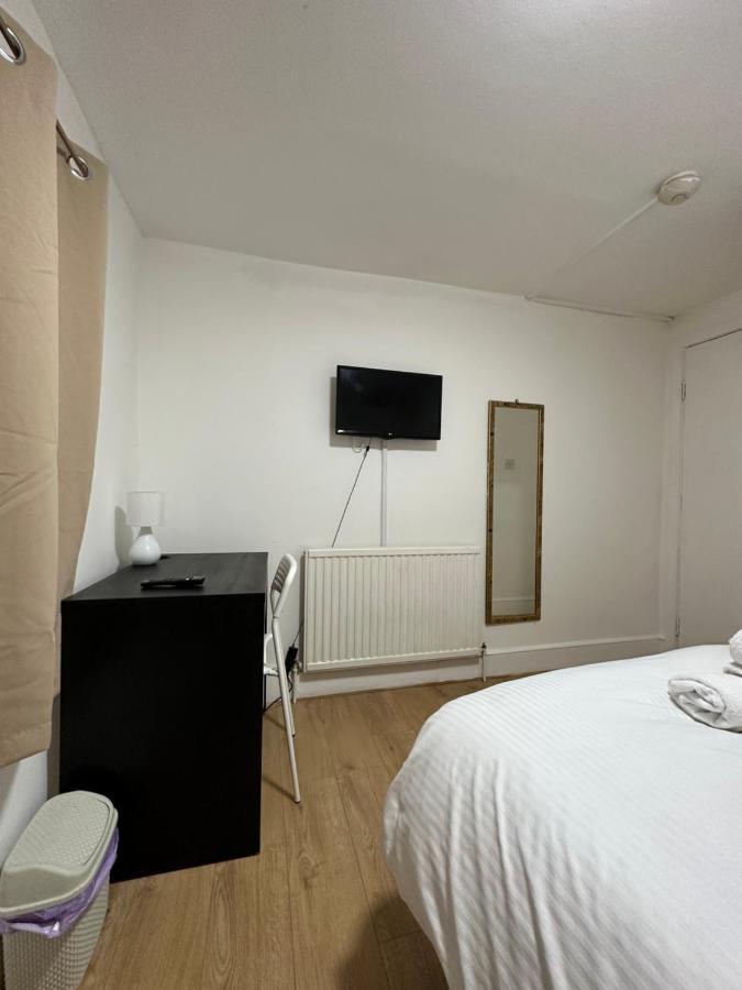City Lodge Shadwell London Exterior foto